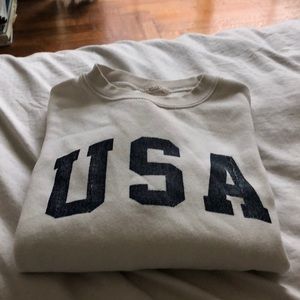 Brandy Melville USA pullover sweatshirt